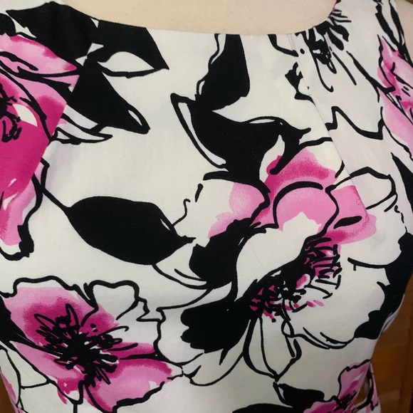 Beautiful Dress by Helene Berman - Picture 5 of 7